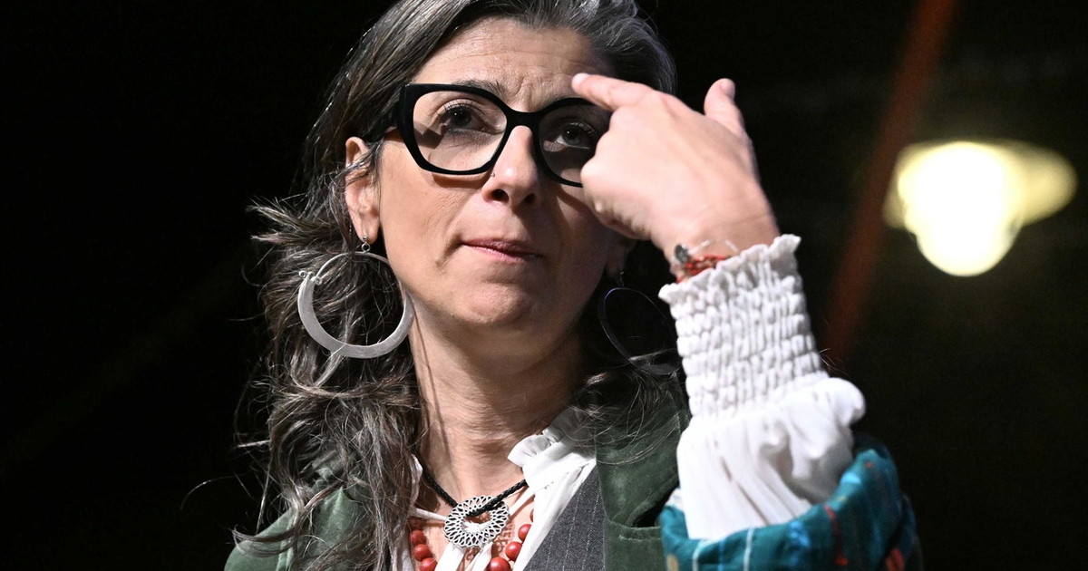 La grande fuga: così la sinistra di mezza Italia scarica l