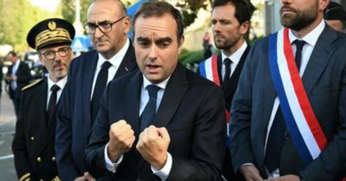 Francia, nasce il secondo governo Lecornu: 34 i ministri. Ma è già lite tra i gollisti Francia, nasce il secondo governo Lecornu: 34 i ministri. Ma è già lite tra i gollisti