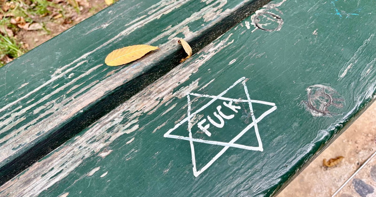 Anche a Torino spuntano le scritte antisemite: l