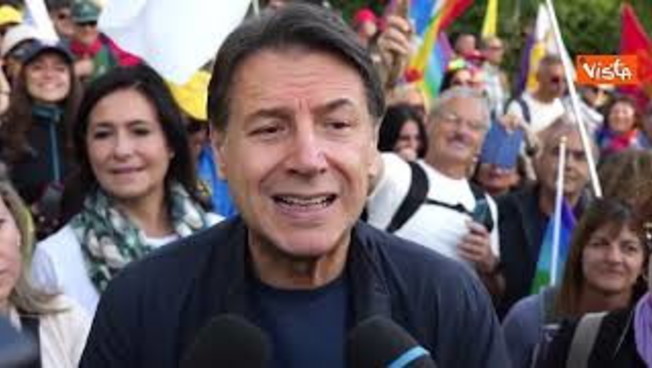 Conte a marcia pace Perugia Assisi: La bandiera blu dell