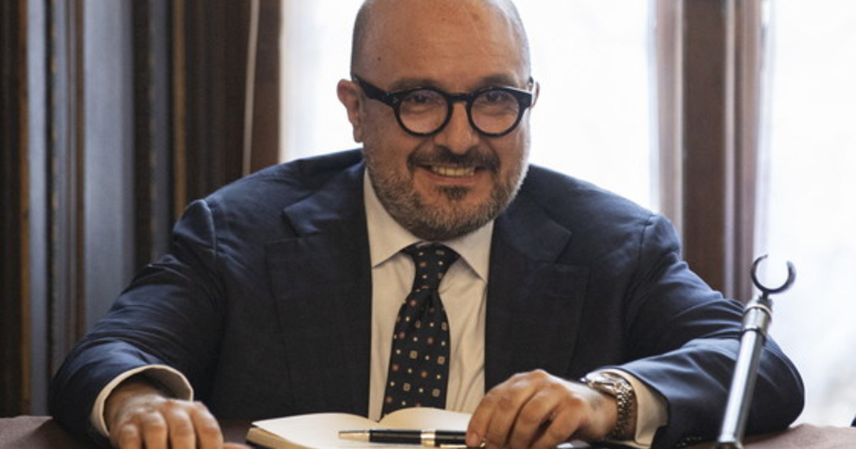 Sangiuliano pronto a correre in Campania: "Una settimana per decidere" Sangiuliano pronto a correre in Campania: "Una settimana per decidere"