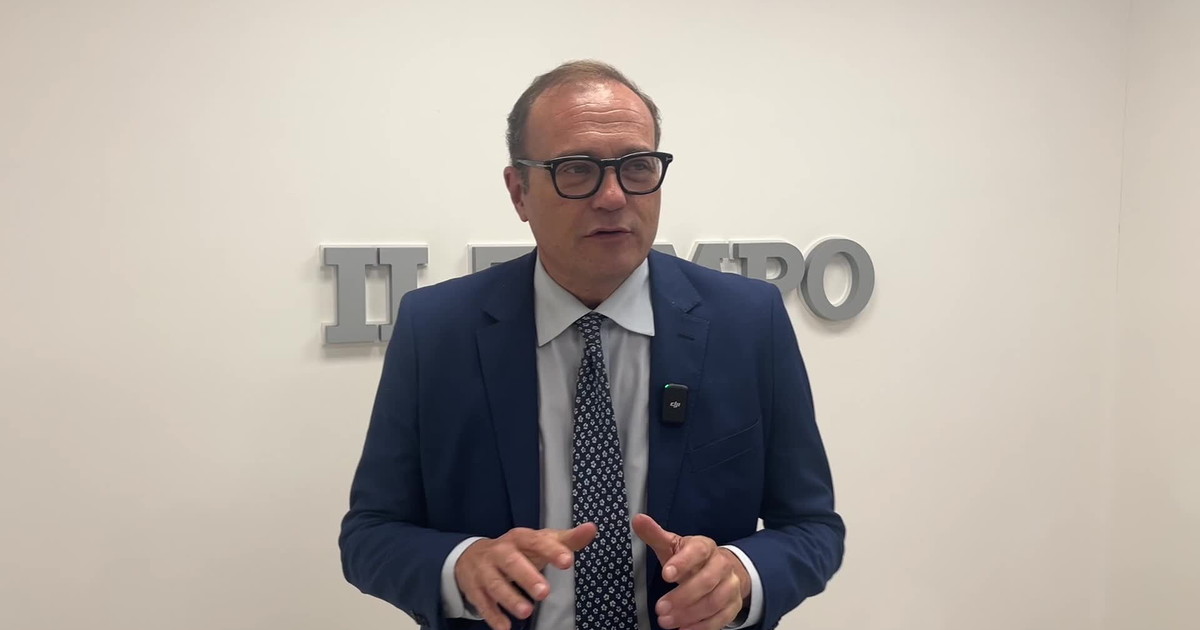 cerno altro che islamici i pi249 discriminati sono i gay di destra video