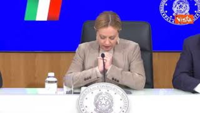 Manovra, Meloni: "Complessivamente 1,6 miliardi dedicati alle famiglie" Manovra, Meloni: "Complessivamente 1,6 miliardi dedicati alle famiglie"