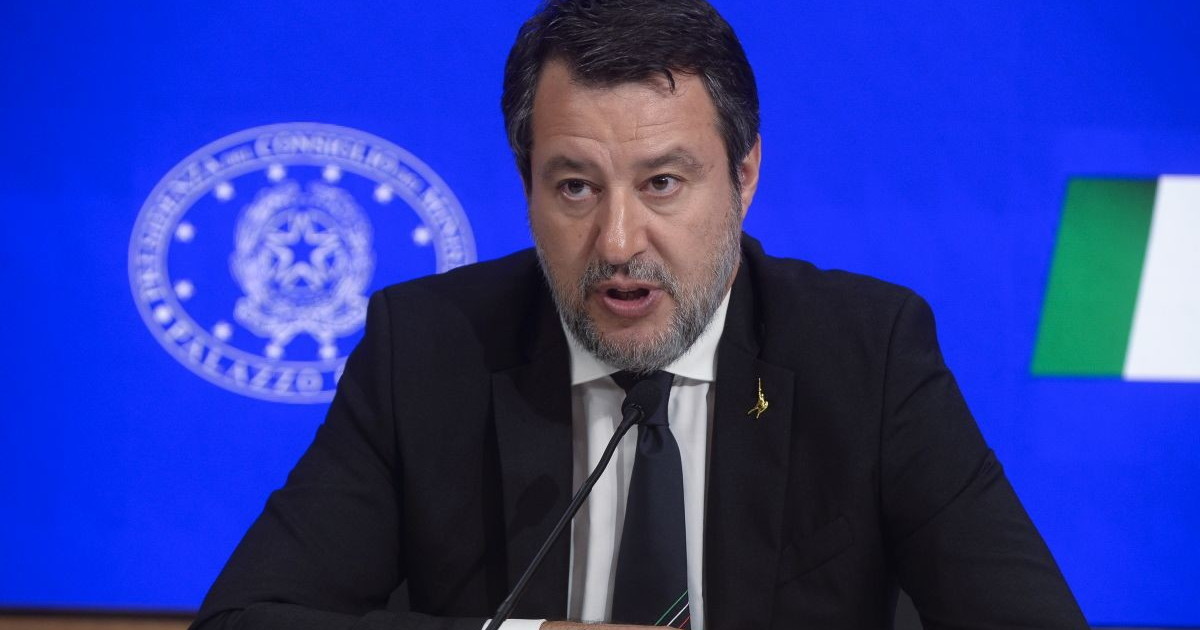 Salvini “Sull'elettrico UE continua a sbagliare. Dialogare con Putin”