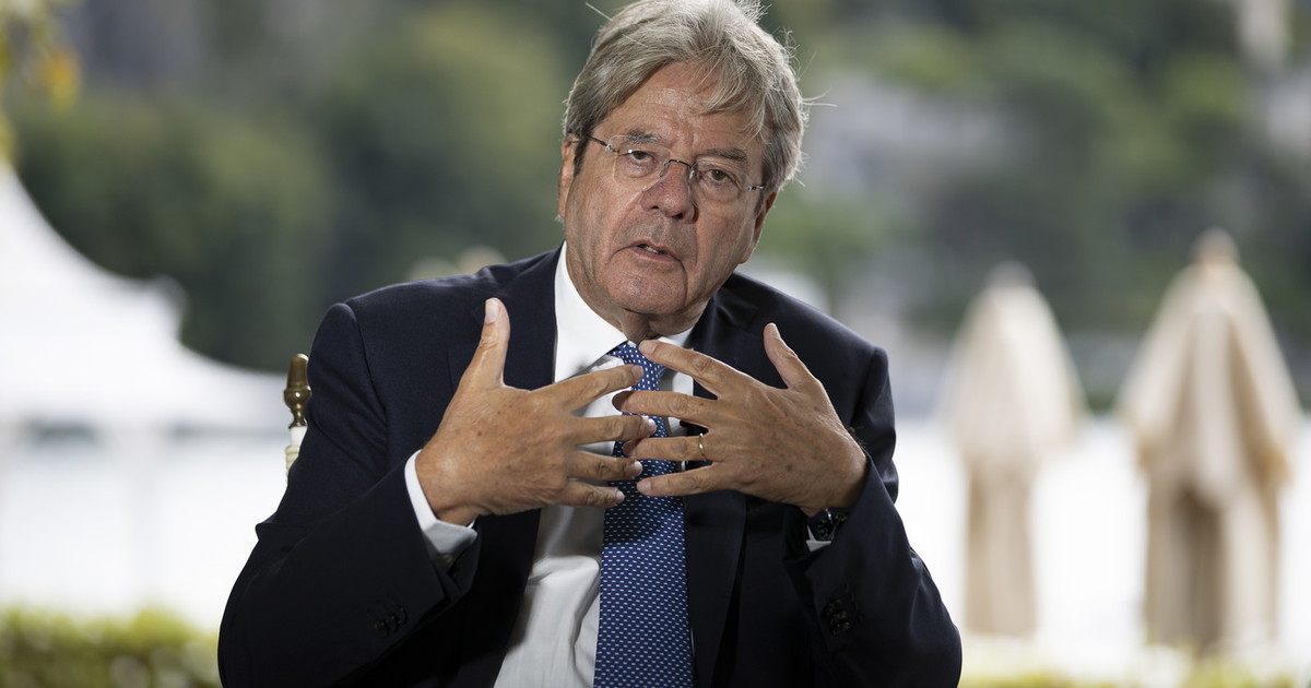 Cresce la fronda nel Pd: una nuova corrente per isolare Schlein. Gentiloni nume tutelare Cresce la fronda nel Pd: una nuova corrente per isolare Schlein. Gentiloni nume tutelare