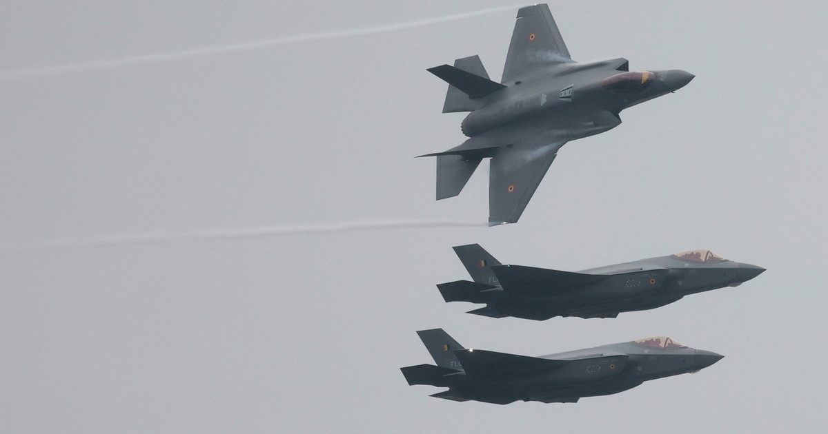 La Nato sfida la Russia: l La Nato sfida la Russia: l