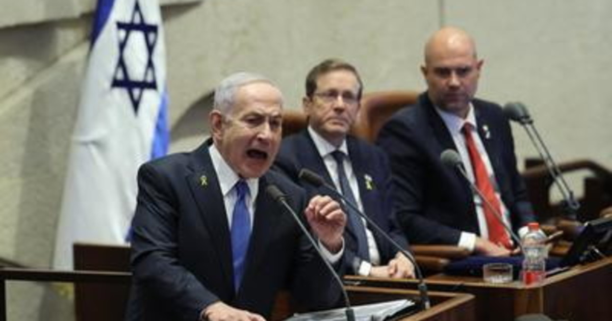 Israele, il parlamento approva l