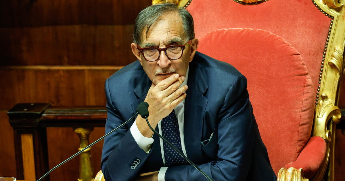 La Russa: "Bene accordo Senato La Sapienza per progetti innovativi" La Russa: "Bene accordo Senato La Sapienza per progetti innovativi"