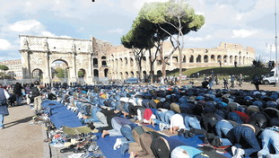 Filo Hamas e sinistra extraparlamentare: arriva il partito islamico