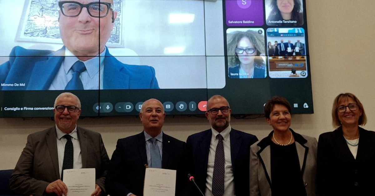 Comunicato Stampa: Camera di Commercio di Cosenza e Ordine Avvocati insieme per promuovere la cultura dell Comunicato Stampa: Camera di Commercio di Cosenza e Ordine Avvocati insieme per promuovere la cultura dell