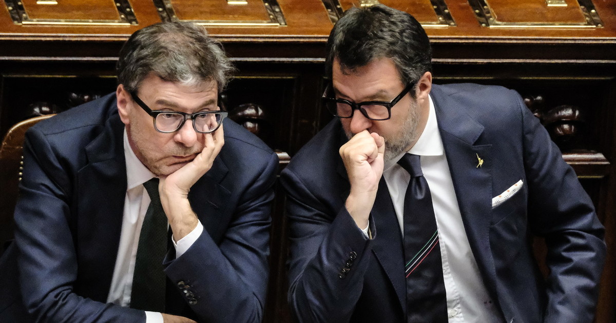 manovra vertice lega con salvini e giorgetti nessun taglio alle opere focus su pace fiscale e banche da Iltempo.it manovra vertice lega con salvini e giorgetti nessun taglio alle opere focus su pace fiscale e banche