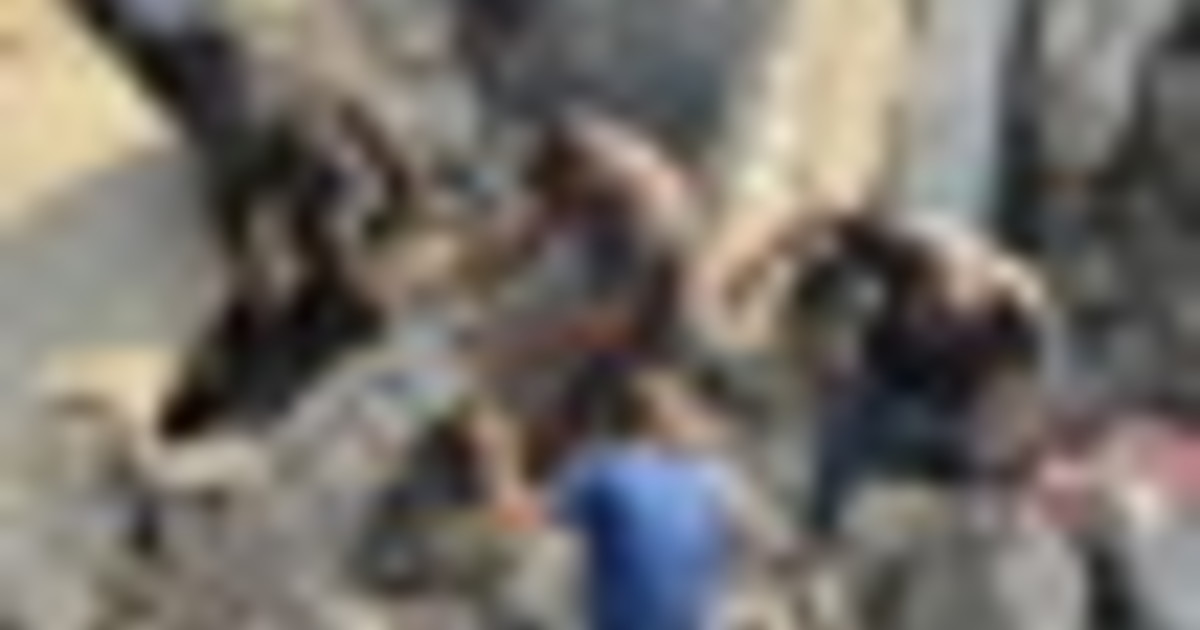 Gaza, almeno 100 morti negli attacchi israeliani, 33 sono bambini