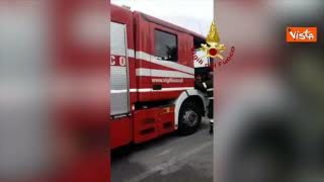 Scontro tra suv e bus carico di studenti a Treviso, morto automobilista 85enne senza patente Scontro tra suv e bus carico di studenti a Treviso, morto automobilista 85enne senza patente