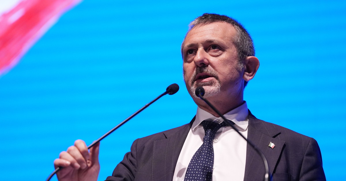 Giustizia, il sottosegretario Delmastro: "Il 90% delle toghe festeggerà. Nessun giudice più succube delle correnti" Giustizia, il sottosegretario Delmastro: "Il 90% delle toghe festeggerà. Nessun giudice più succube delle correnti"