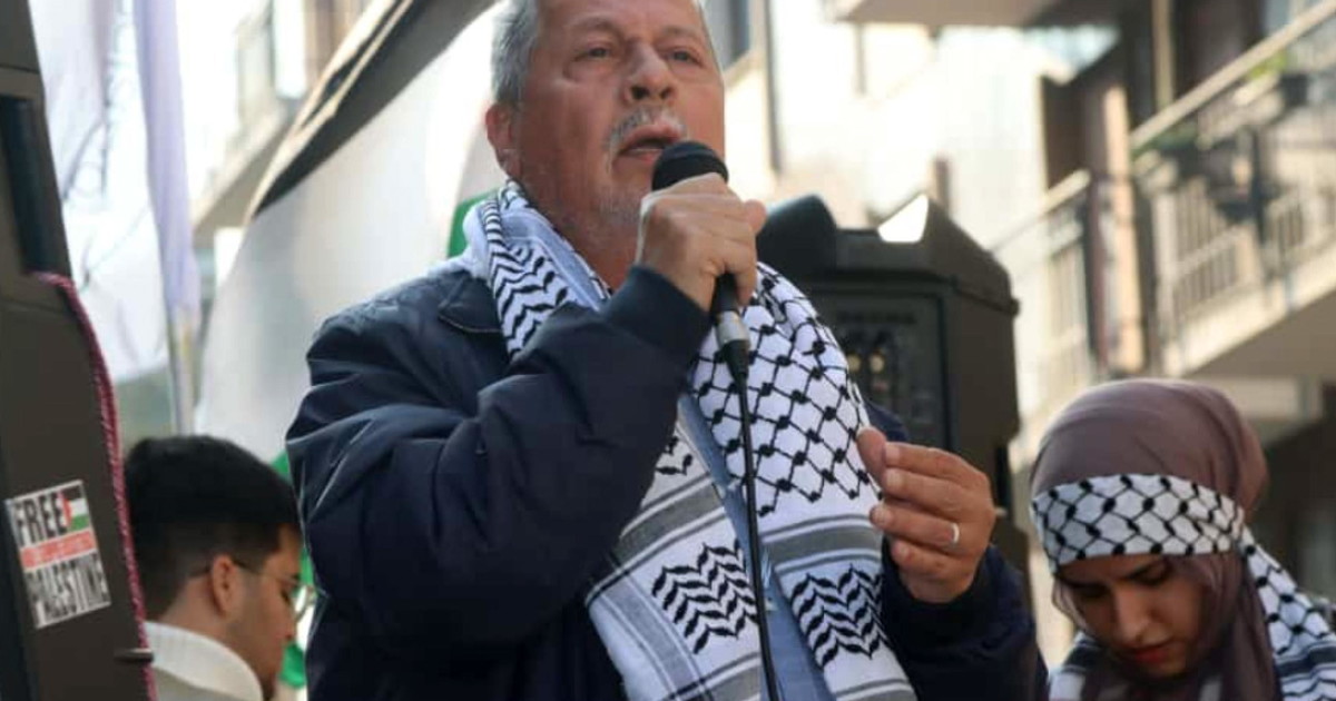 Bufera su Hannoun: "Giustifica le esecuzioni di Hamas. Ora espulsione" Bufera su Hannoun: "Giustifica le esecuzioni di Hamas. Ora espulsione"