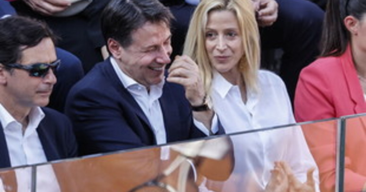 "Profondo rosso" per l "Profondo rosso" per l