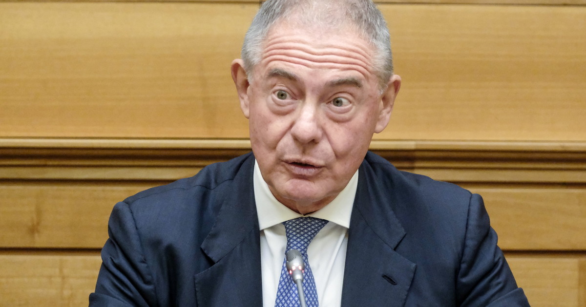 La scossa di Urso: “Non c