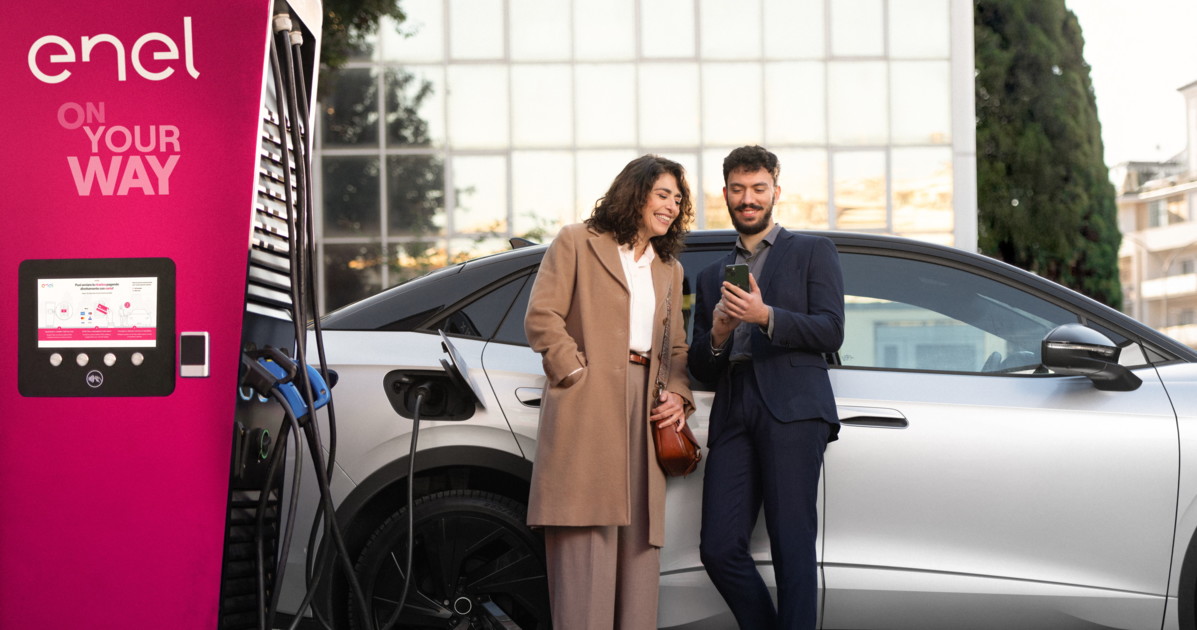 Enel trasforma la mobilità con soluzioni innovative Enel trasforma la mobilità con soluzioni innovative