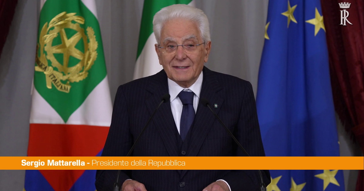 Mattarella poudaril, da je vključevanje starejših izziv za družbo in pozval k izvajanju zakona o pooblastilih