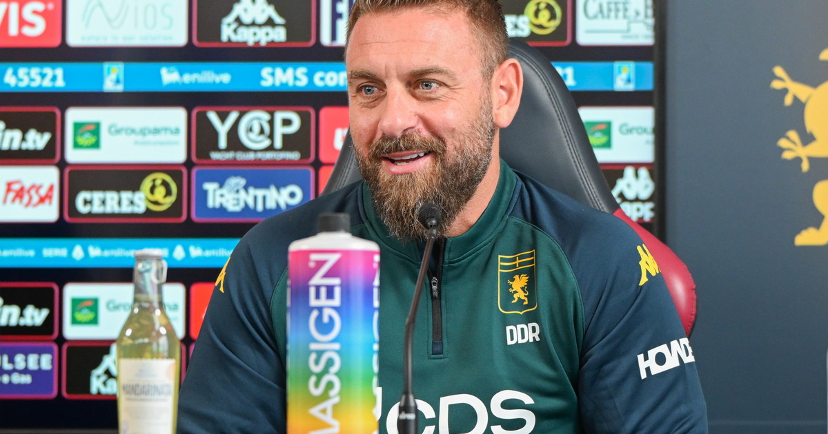 De Rossi abbraccia il Genoa: "Il destino mi ha portato qui, sarà grande amore" De Rossi abbraccia il Genoa: "Il destino mi ha portato qui, sarà grande amore"