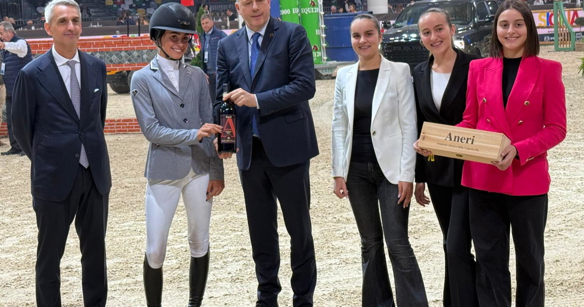 A Maria Eder Ferrero un premio speciale inno alla gioventù