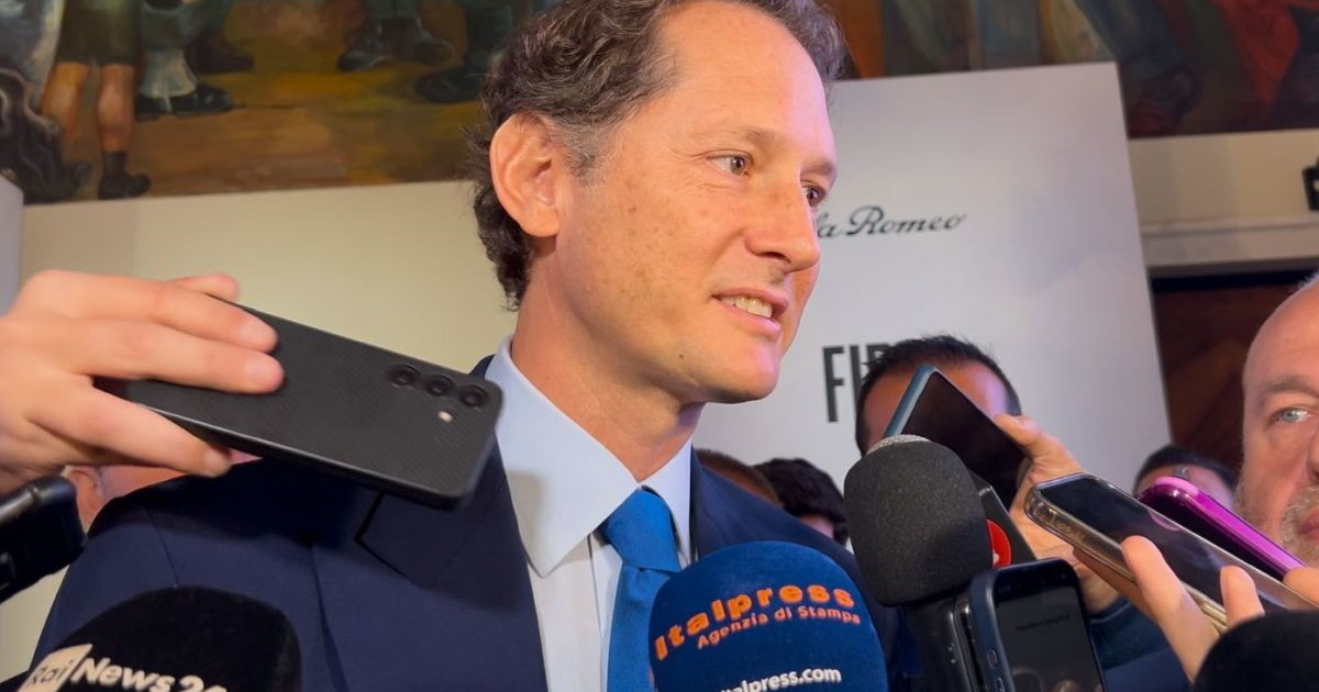 Stoccata Elkann “Piloti Ferrari pensino a guidare e parlino meno”