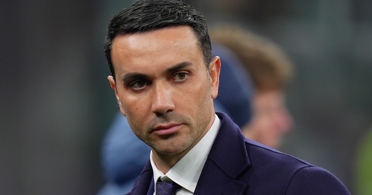 Raffaele Palladino a Zingonia per la firma con l'Atalanta