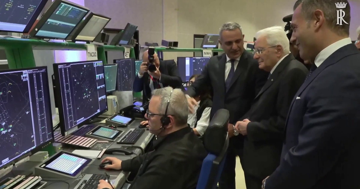Mattarella visita il Centro radar Acc Enav di Ciampino