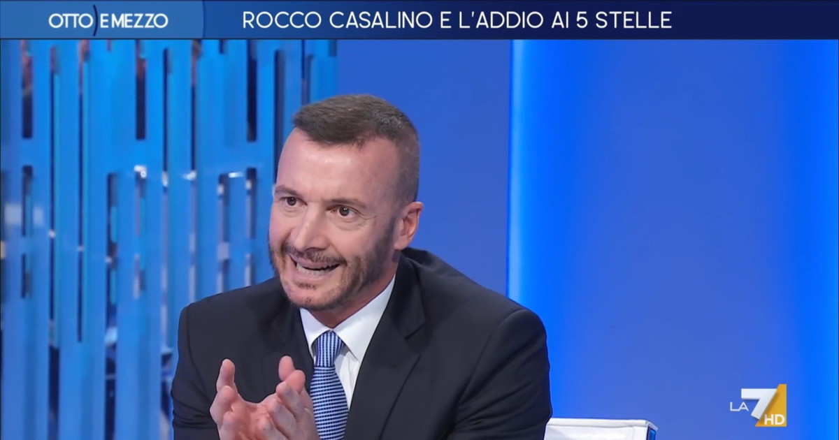 casalino lascia il m5s e subito silura schlein ha spostato il pd troppo a sinistra da Iltempo.it casalino lascia il m5s e subito silura schlein ha spostato il pd troppo a sinistra