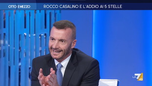 Casalino lascia il M5S e subito silura Schlein: "Il suo Pd è troppo a sinistra"
