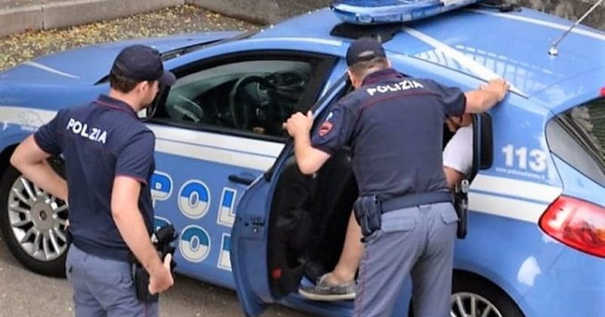 muore al s filippo neri i parenti assaltano le macchine davanti all ospedale da Iltempo.it muore al s filippo neri i parenti assaltano le macchine davanti all ospedale