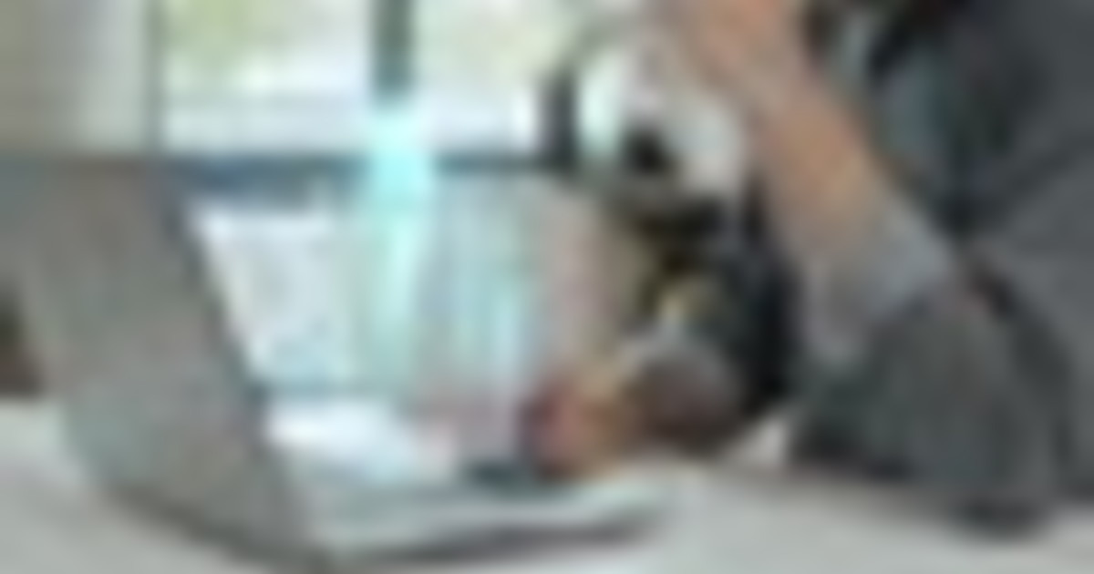 Giovani e AI: il conforto emotivo arriva dall'intelligenza artificiale