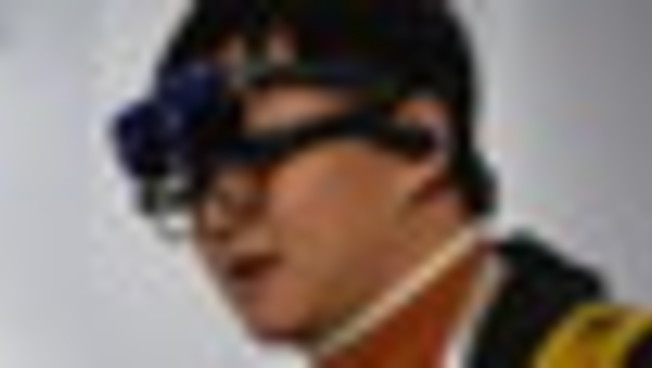 La Cina punta sugli occhiali intelligenti, leggeri con AI e AR