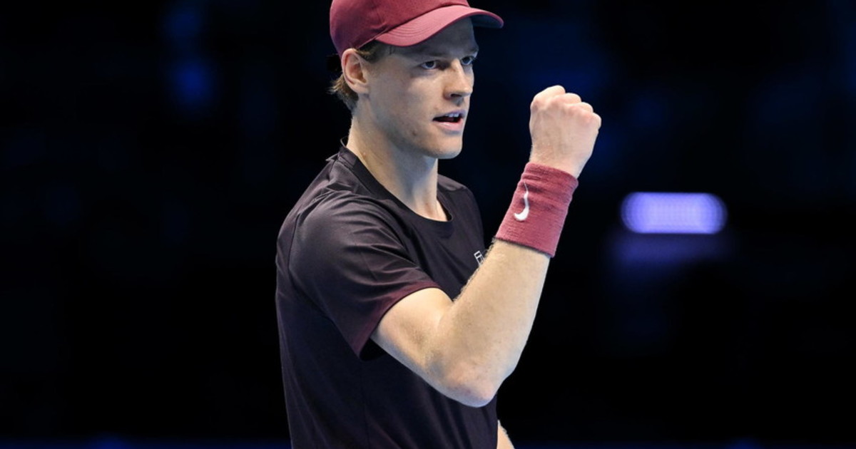 Sinner a caccia del bis: la sfida con De Minaur e il sorpasso di Alcaraz Sinner a caccia del bis: la sfida con De Minaur e il sorpasso di Alcaraz