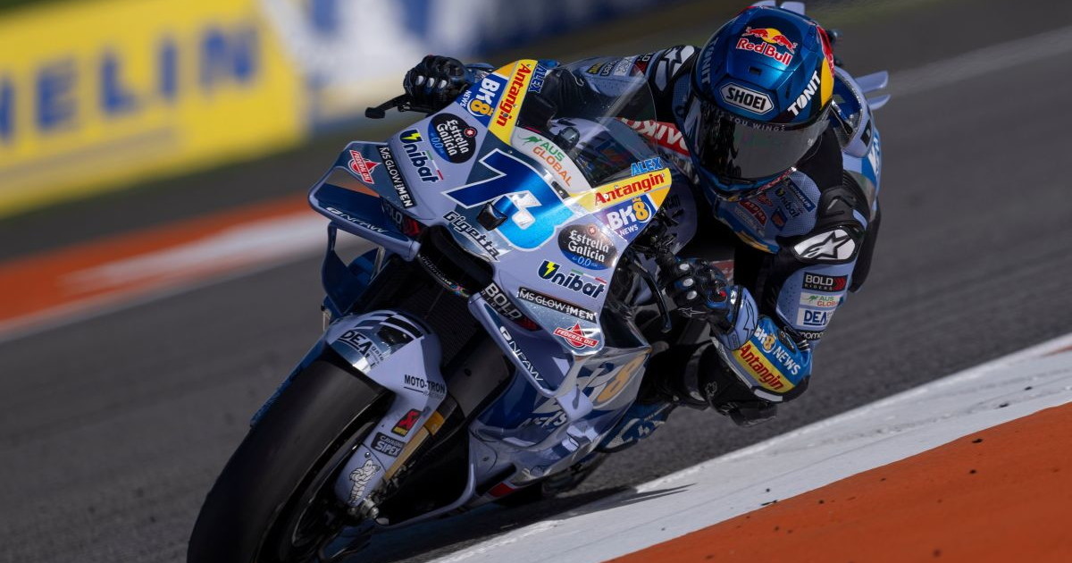 Alex Marquez vince la sprint a Valencia, sul podio Di Giannantonio