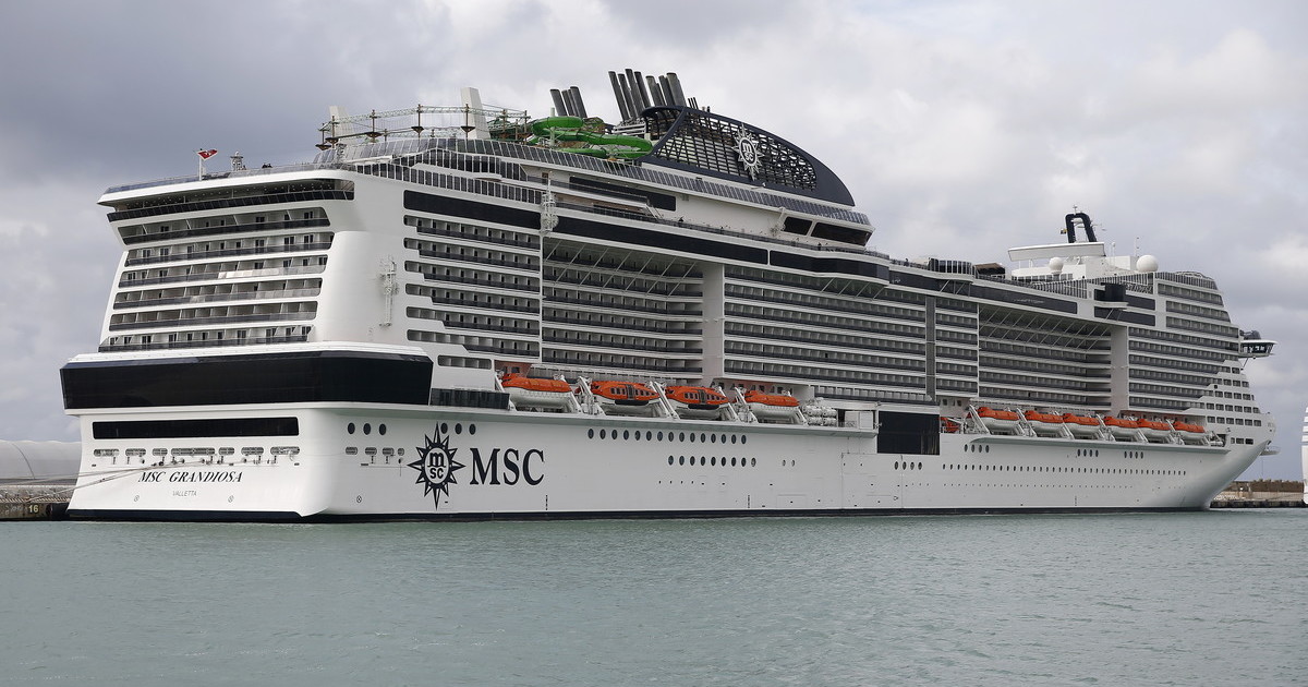 "Se lavorate bene vi porto in crociera", Festucci mantiene la promessa e regala la vacanza a 30 dipendenti "Se lavorate bene vi porto in crociera", Festucci mantiene la promessa e regala la vacanza a 30 dipendenti