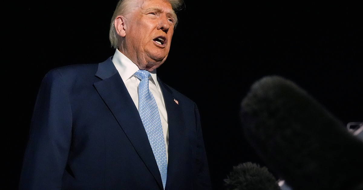 Trump spiazza tutti sui file Epstein. “Bufala democratica”, c Trump spiazza tutti sui file Epstein. “Bufala democratica”, c