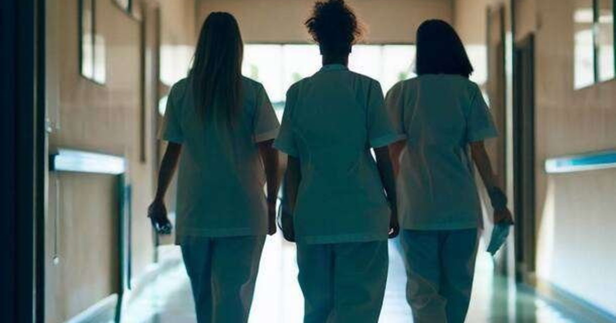 Vergognoso chiedere la restituzione degli straordinari". L Vergognoso chiedere la restituzione degli straordinari". L