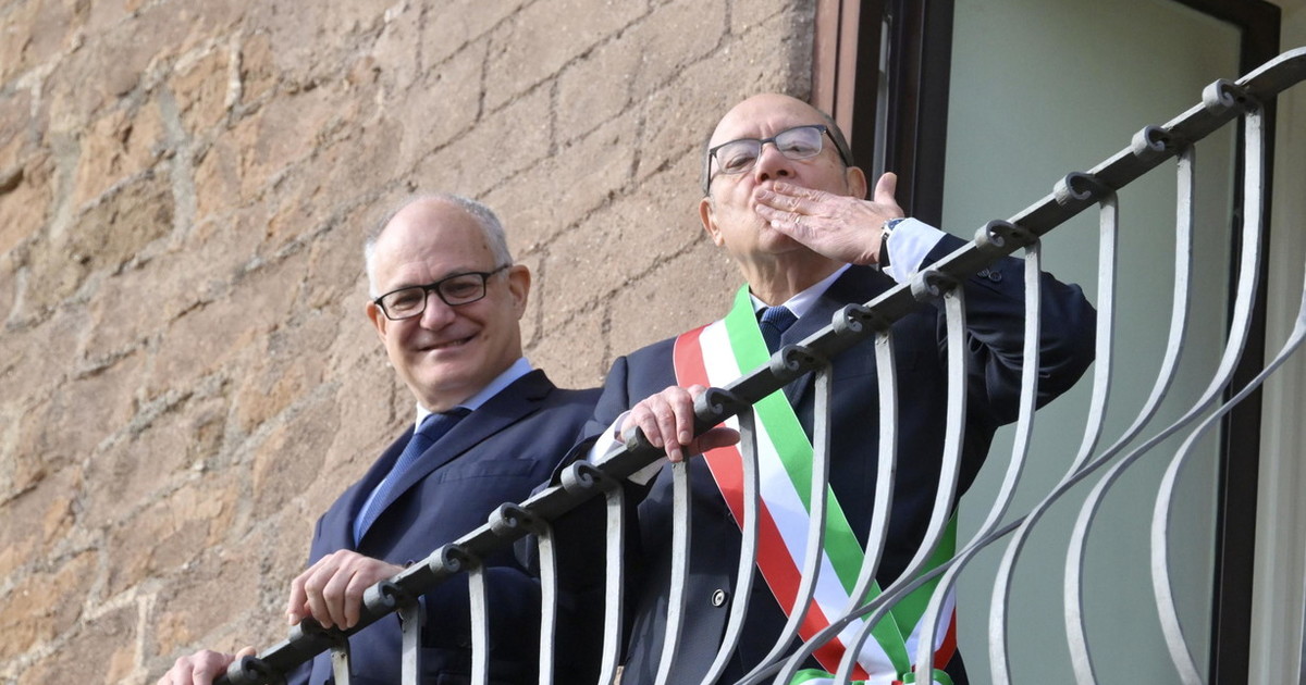 verdone sindaco permanente di roma la stoccata di gasparri meglio di gualtieri da Iltempo.it verdone sindaco permanente di roma la stoccata di gasparri meglio di gualtieri