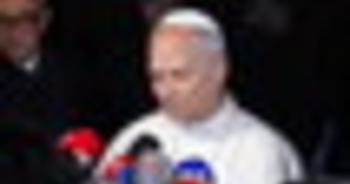 Papa: in Ucraina cessate il fuoco indispensabile per dialogare