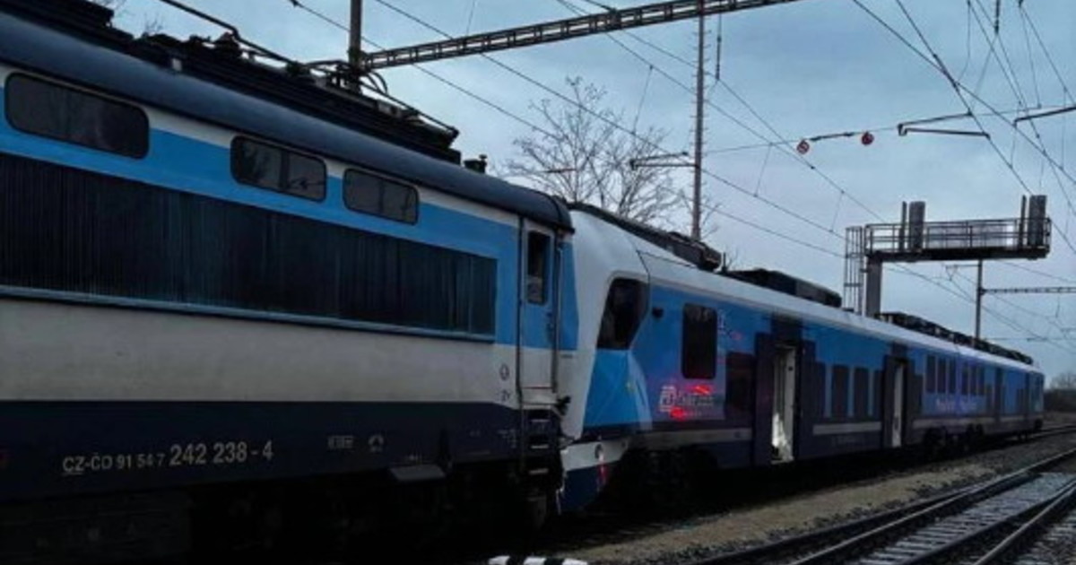 repubblica ceca scontro fra treni 42 feriti di cui due gravi da Iltempo.it repubblica ceca scontro fra treni 42 feriti di cui due gravi