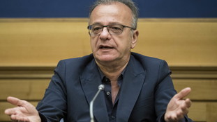 Rotondi: "La sinistra campana voterà Cirielli. Non ha nulla a che spartire con l’antipolitica M5s"