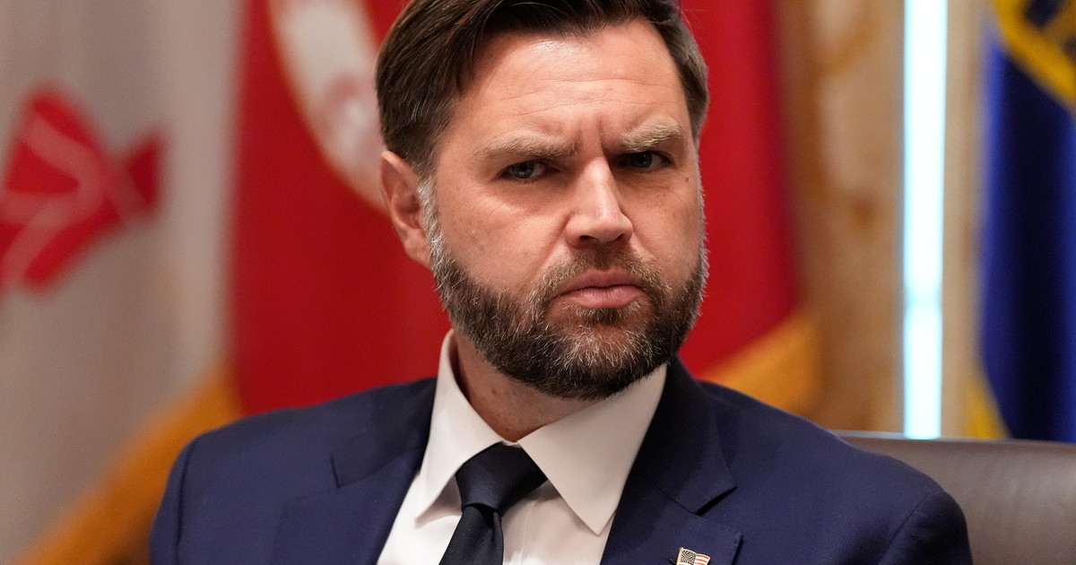 Ucraina: media, oggi telefonata Zelensky Vance