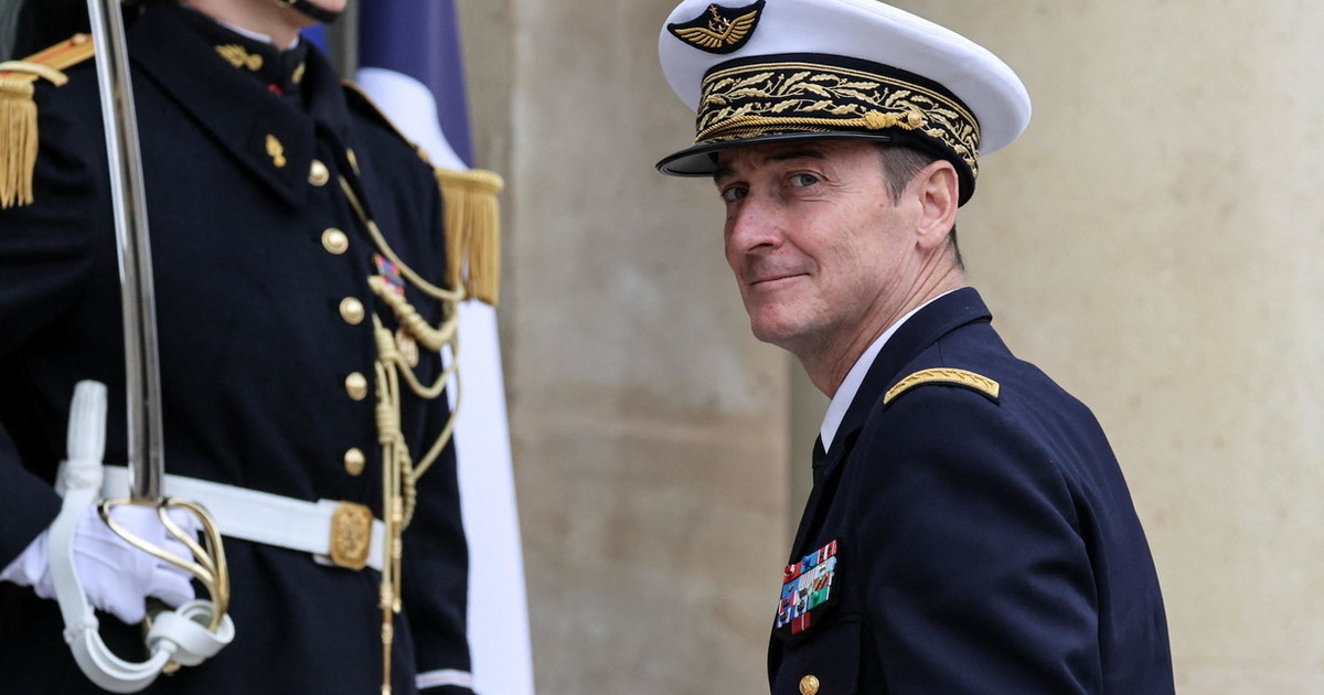 "Dobbiamo essere pronti a perdere i nostri figli", scoppia la protesta per le parole del Capo di Stato Maggiore francese