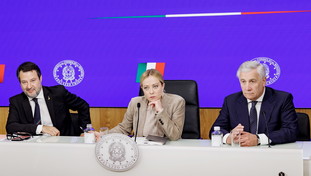 The area on file, for the centre-right, is where construction of the new electoral law begins soon