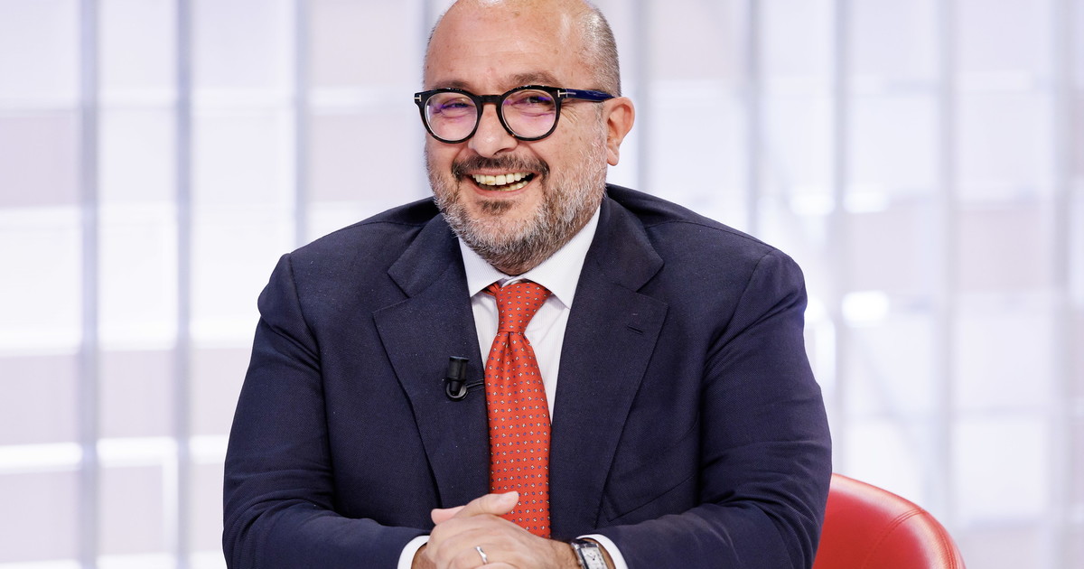 Il ritorno di Sangiuliano: secondo di FdI a Napoli entra in Consiglio regionale