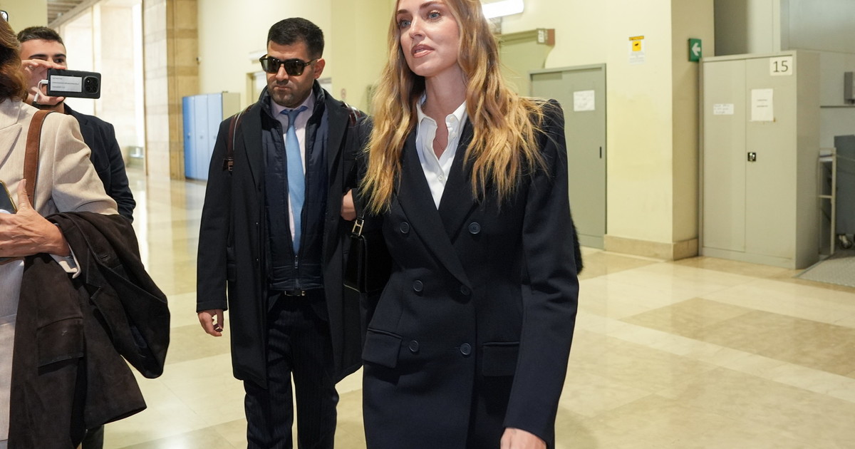 Pandoro gate, i pm di Milano: "Condannare Chiara Ferragni a un anno e otto mesi"