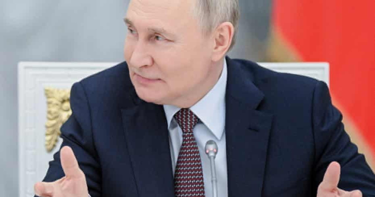 Putin tende la mano a Trump: "Il piano Usa base per una vera pace in Ucraina"