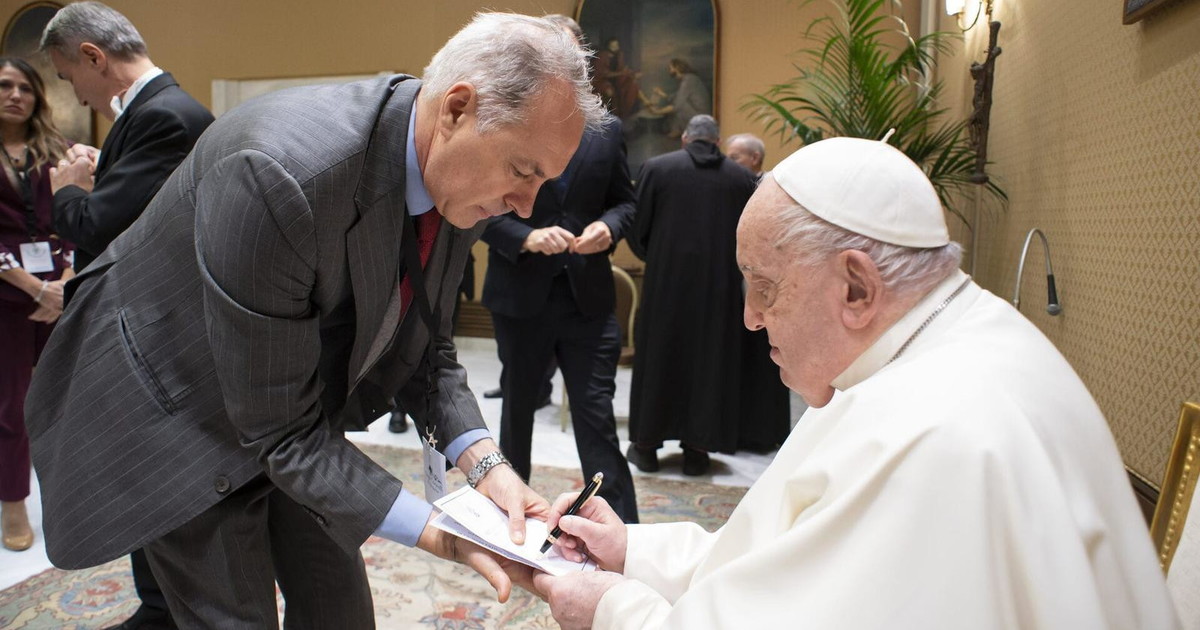 Il presidente dello Human Economic Forum presenta il modello dei crediti sociali, un nuovo parametro per misurare l