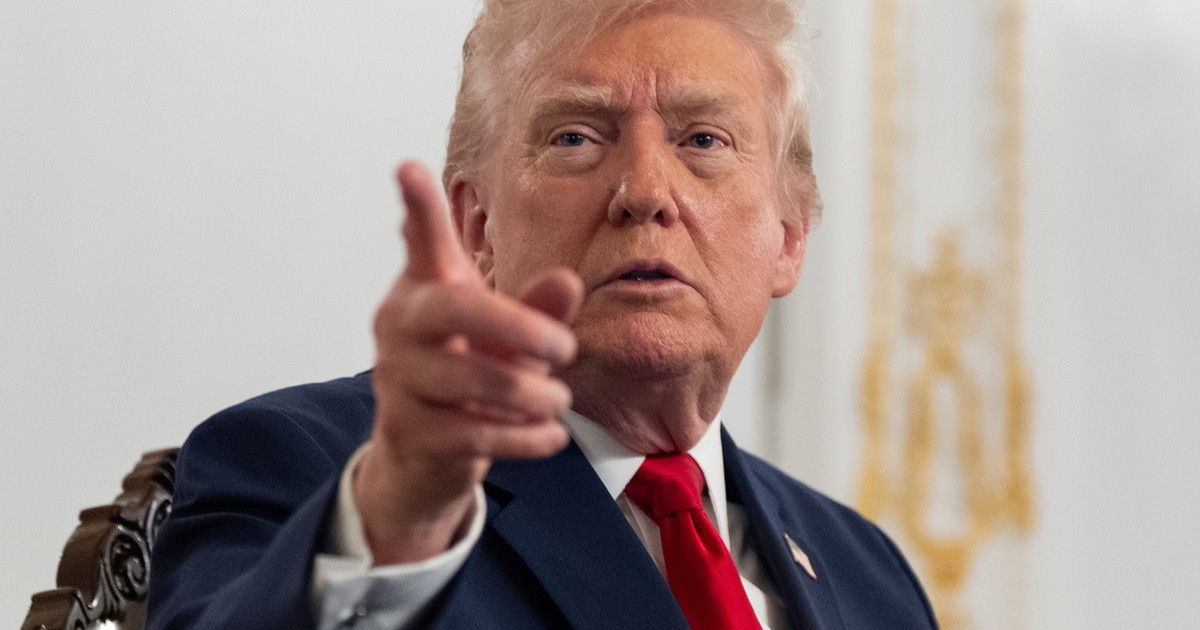 Trump: "Lo spazio aereo sul Venezuela è chiuso. Presto azioni di guerra contro i narcotrafficanti" Trump: "Lo spazio aereo sul Venezuela è chiuso. Presto azioni di guerra contro i narcotrafficanti"